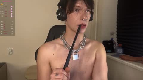 Snapshot of markcarthy chatting on 10-26-25, 06:14 Mark online show from 10-26-25, 06:14