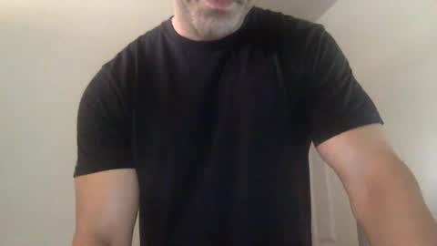 Snapshot of markk702 chatting on 10-10-25, 05:45 markk702 online show from 10-10-25, 05:45