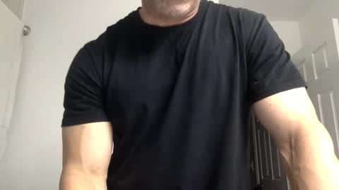 Snapshot of markk702 chatting on 10-16-25, 11:00 markk702 online show from 10-16-25, 11:00