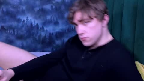 Snapshot of markshot_ chatting on 12-02-25, 05:30 markshot_ online show from 12-02-25, 05:30