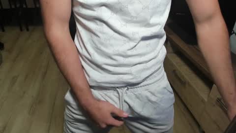 Snapshot of marktison chatting on 12-17-24, 08:01 Tison online show from 12-17-24, 08:01