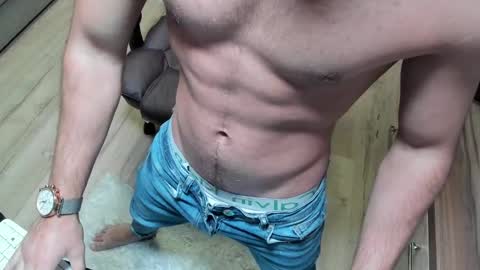 Snapshot of marktison chatting on 02-12-25, 04:33 Tison online show from 02-12-25, 04:33