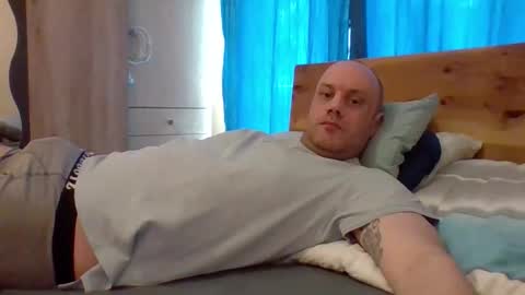 Snapshot of markus_7 chatting on 05-03-26, 11:27 markus_7 online show from 05-03-26, 11:27
