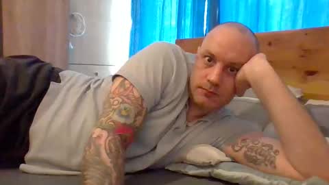 Snapshot of markus_7 chatting on 05-18-26, 10:54 markus_7 online show from 05-18-26, 10:54