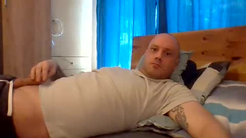 Snapshot of markus_7 chatting on 06-07-26, 02:54 markus_7 online show from 06-07-26, 02:54