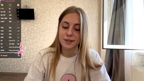 Snapshot of marlenagehlert chatting on 09-21-25, 09:33 Olivia online show from 09-21-25, 09:33