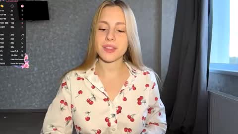 Snapshot of marlenagehlert chatting on 10-21-25, 01:34 Olivia online show from 10-21-25, 01:34