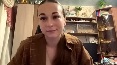 Lena online show from 07-11-26, 09:38