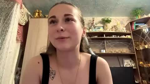 Lena online show from 07-24-26, 07:45