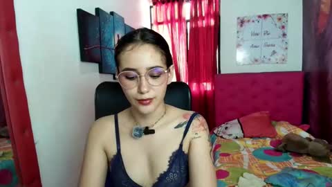 Snapshot of marley_jane_ chatting on 03-05-26, 07:32 marley online show from 03-05-26, 07:32