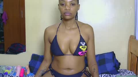 Marly online show from 07-27-26, 09:16