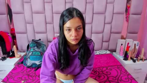 Snapshot of marlyanal chatting on 02-26-25, 01:30 Marly Anal  online show from 02-26-25, 01:30