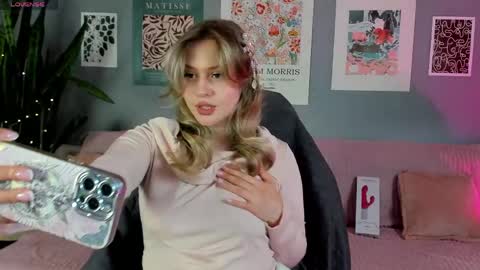Liza online show from 05-11-26, 10:21