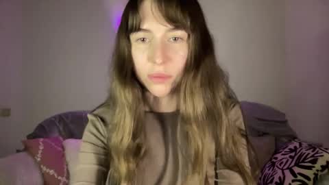 Snapshot of maroonaaa chatting on 10-07-25, 07:11 Mary online show from 10-07-25, 07:11