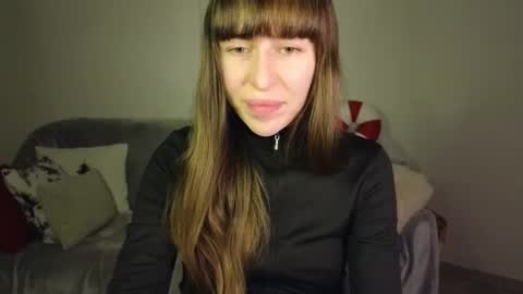 Snapshot of maroonaaa chatting on 01-17-26, 04:22 Mary online show from 01-17-26, 04:22