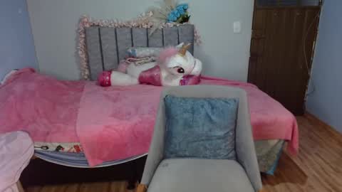 maroval online show from 02-23-25, 05:23