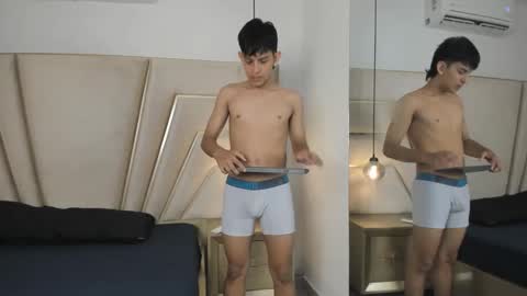 Snapshot of maroxcute chatting on 11-10-25, 11:31 maroxcute online show from 11-10-25, 11:31