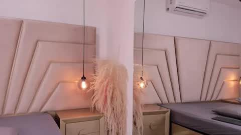 Snapshot of maroxcute chatting on 12-04-25, 11:30 maroxcute online show from 12-04-25, 11:30