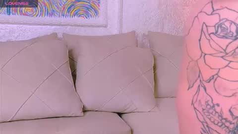 Mari online show from 09-14-25, 04:44