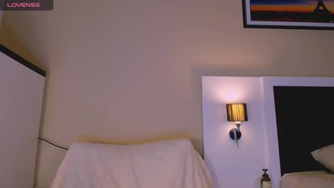 Mari online show from 10-04-25, 04:21