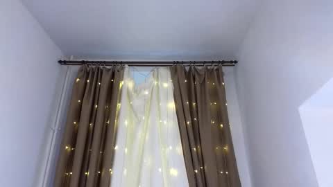 Snapshot of marrie_coy chatting on 09-18-25, 07:21 Marrie online show from 09-18-25, 07:21