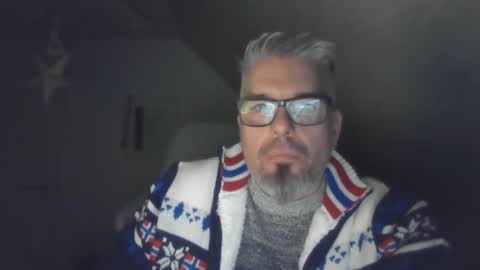 Snapshot of marriedcock1980 chatting on 01-10-25, 03:58 marriedcock1980 online show from 01-10-25, 03:58