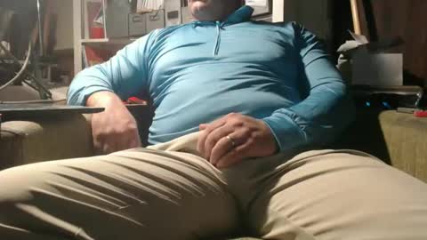 Snapshot of marrieddad19751975 chatting on 02-27-25, 09:43 only fans marrieddad19751975 online show from 02-27-25, 09:43