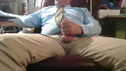 Snapshot of marrieddad19751975 chatting on 09-17-25, 12:23 only fans marrieddad19751975 online show from 09-17-25, 12:23