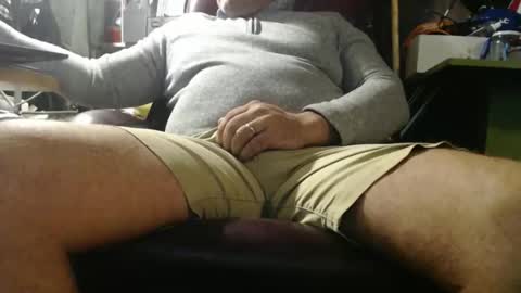 Snapshot of marrieddad19751975 chatting on 10-27-25, 07:45 only fans marrieddad19751975 online show from 10-27-25, 07:45