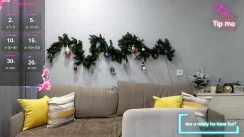 Snapshot of marrycolins chatting on 12-25-24, 02:14 marrycolins online show from 12-25-24, 02:14