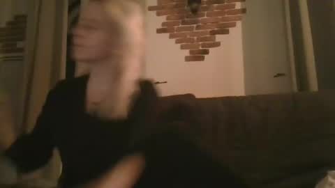 MaryGoRound online show from 03-09-25, 12:21