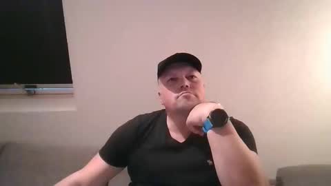 Snapshot of mars0481 chatting on 09-08-25, 05:23 mars0481 online show from 09-08-25, 05:23