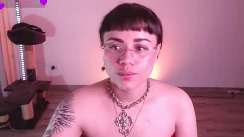 Marsdoll online show from 09-16-25, 11:17