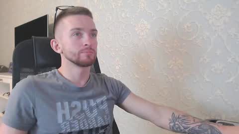 Snapshot of marselle_looker chatting on 12-24-24, 10:11 Marselle online show from 12-24-24, 10:11