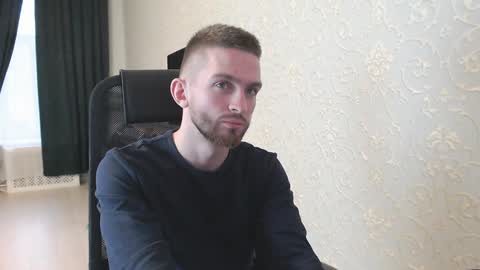 Snapshot of marselle_looker chatting on 01-18-25, 07:17 Marselle online show from 01-18-25, 07:17