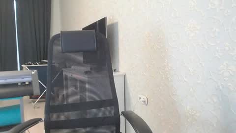 Snapshot of marselle_looker chatting on 02-01-25, 12:47 Marselle online show from 02-01-25, 12:47