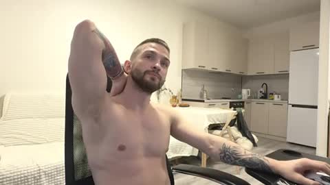 Snapshot of marselle_looker chatting on 01-08-26, 01:13 Marselle online show from 01-08-26, 01:13