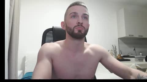 Snapshot of marselle_looker chatting on 02-08-26, 03:48 Marselle online show from 02-08-26, 03:48