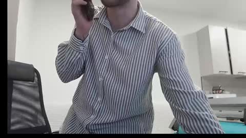 Snapshot of marselle_looker chatting on 06-03-26, 02:33 Marselle online show from 06-03-26, 02:33