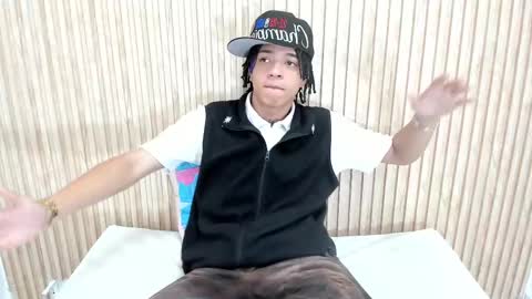 MARSHALL online show from 10-04-25, 12:58