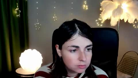 martaedams online show from 12-17-25, 06:19