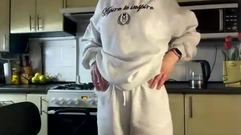 Marta online show from 04-14-26, 08:04