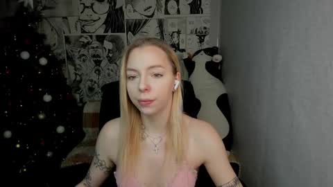 Martha Cameron online show from 12-19-24, 08:55