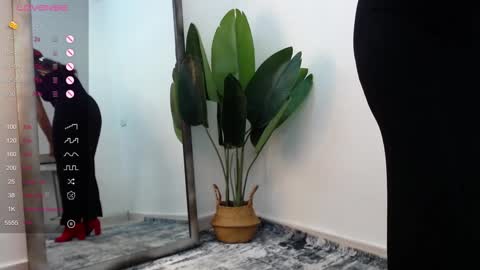 Snapshot of marthina_thompson chatting on 12-11-24, 03:26 marthina thompson online show from 12-11-24, 03:26