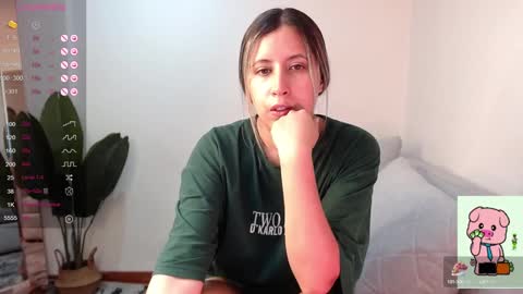 Snapshot of marthina_thompson chatting on 09-29-25, 04:56 marthina thompson online show from 09-29-25, 04:56