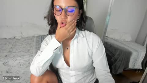 Snapshot of martiiinaa_ chatting on 06-06-26, 03:44 Martina online show from 06-06-26, 03:44