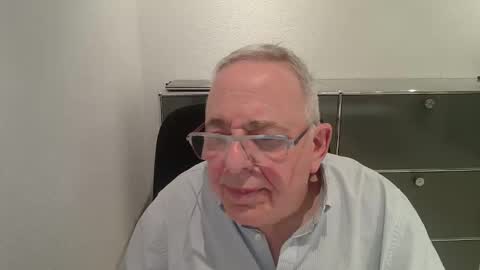 martin_1947 online show from 03-01-26, 06:32