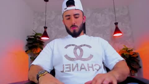 Martin Foster online show from 04-07-26, 03:18