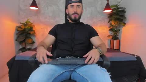 Martin Foster online show from 04-08-26, 03:17