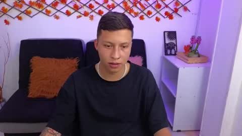 Martin  online show from 10-17-25, 01:20